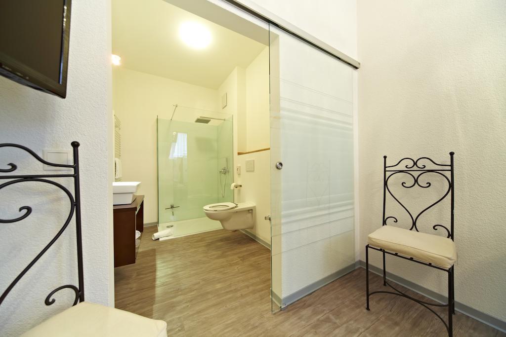 Gaestehaus Steinmuehle Osthofen Room photo